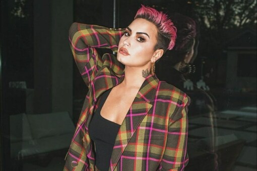 I Am Proud Demi Lovato Comes Out As Non Binary