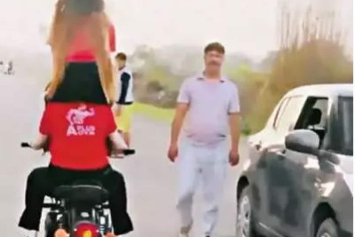 Two Ghaziabad Women Fined Rs 28,000 after their Bike Stunts Video Goes Viral