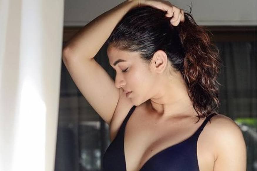 Sex With Ridhima Pandit - Ridhima Pandit Oozes Hotness With Her Bold Photos In Swimwear, Take A Sneak  Peek - News18