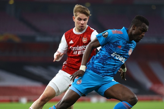 Arsenal and Olympiakos (Photo Credit: Twitter)