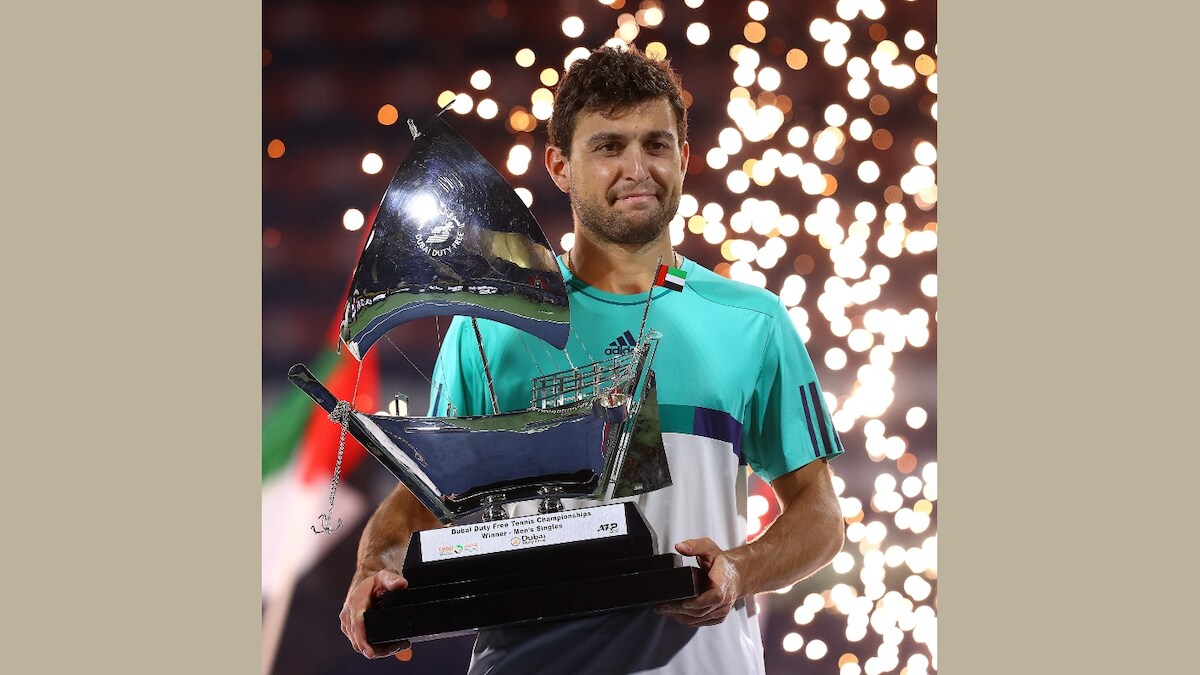 Russian Aslan Karatsev Seals Maiden ATP Tour Title at Dubai Championships