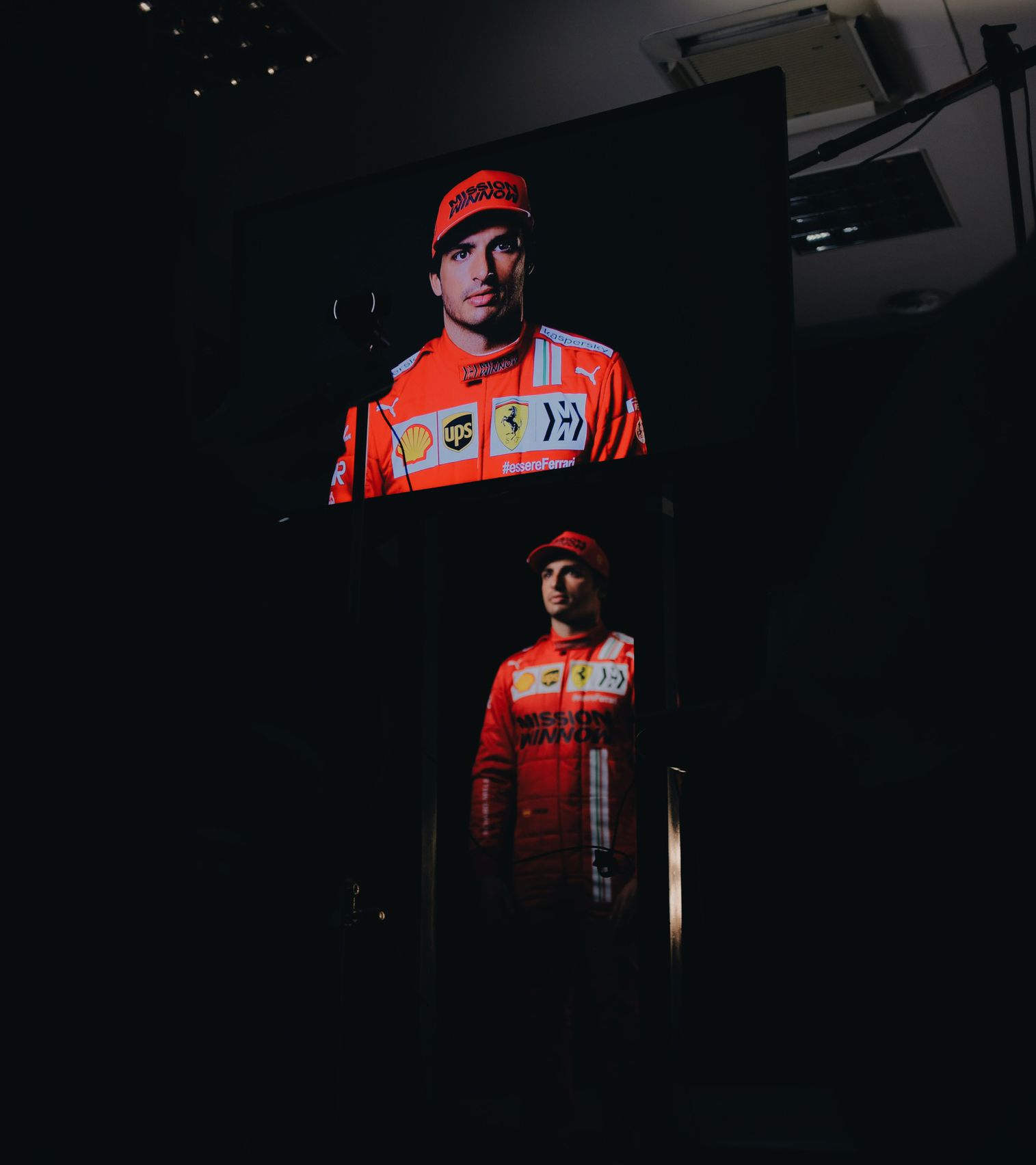  Ferrari - Charles Leclerc Et Carlos Sainz (Twitter)