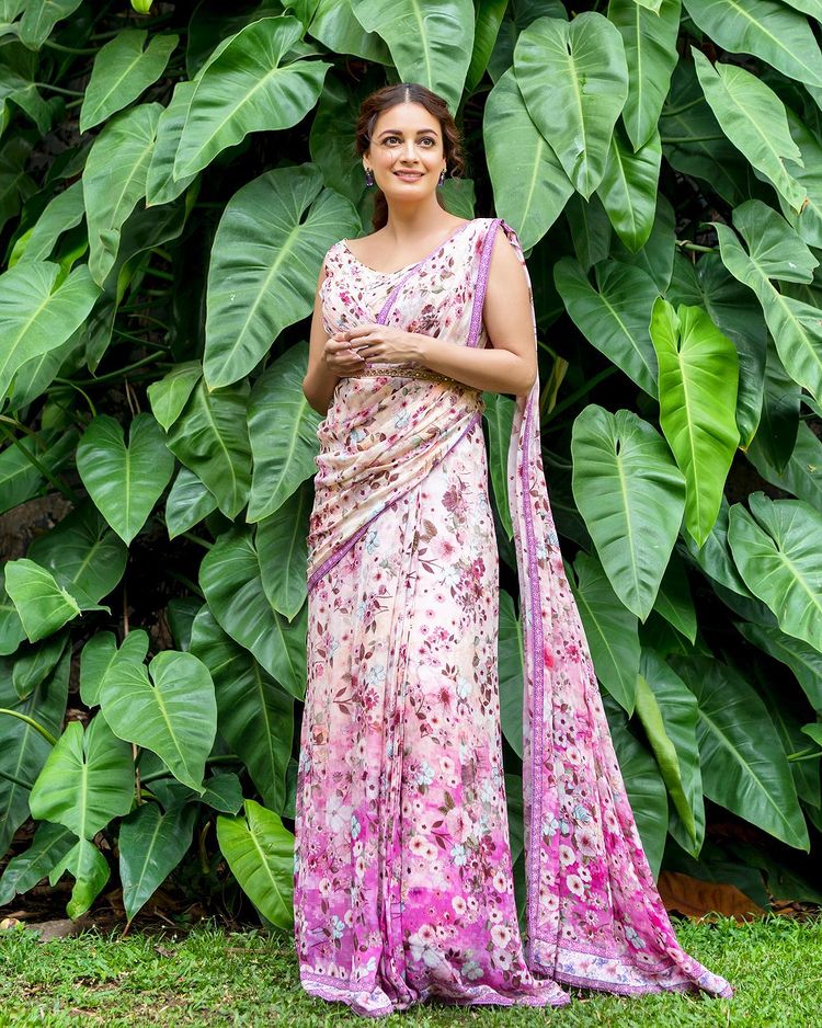  Dia Mirza looks elegant in the floral saree. (Image: Instagram)