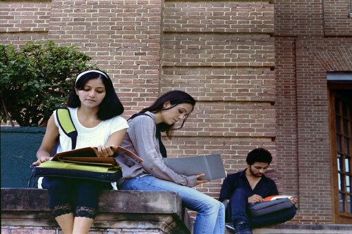 Bihar Board 10th Result 2021: Check result at biharboardonline.bihar.gov.in (Image by shutterstock/ Representational)