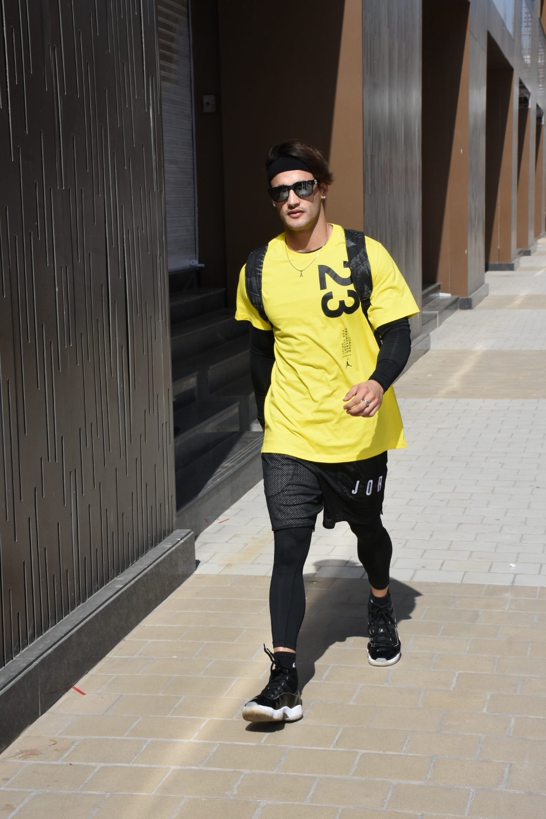 Asim Riaz spotted on way to the gym. (Image: Viral Bhayani) Asim Riaz spotted on way to the gym. (Image: Viral Bhayani)