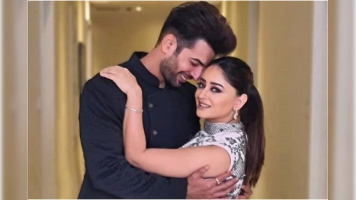 Mahhi Vij Stuns Jay Bhanushali When He Asks About Her Age - News18