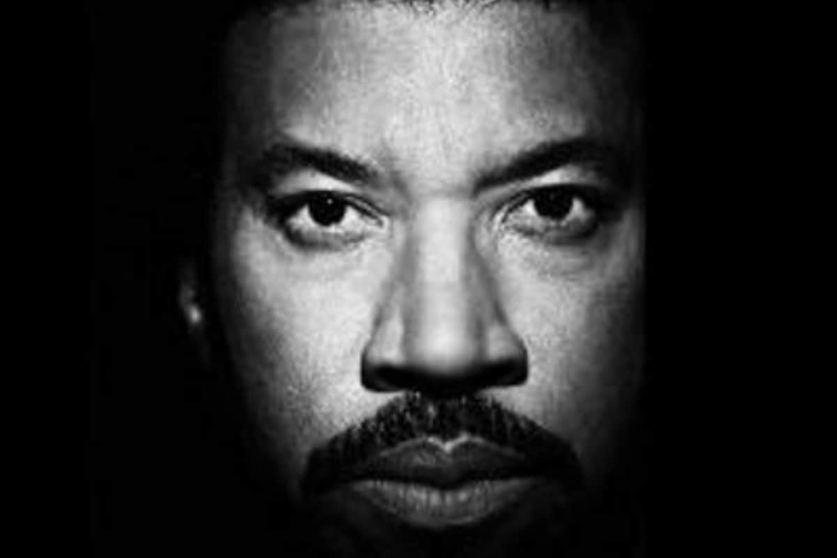 Lionel Richie Wanted ‘5 to 8 Years’ to Get Over Level Fright