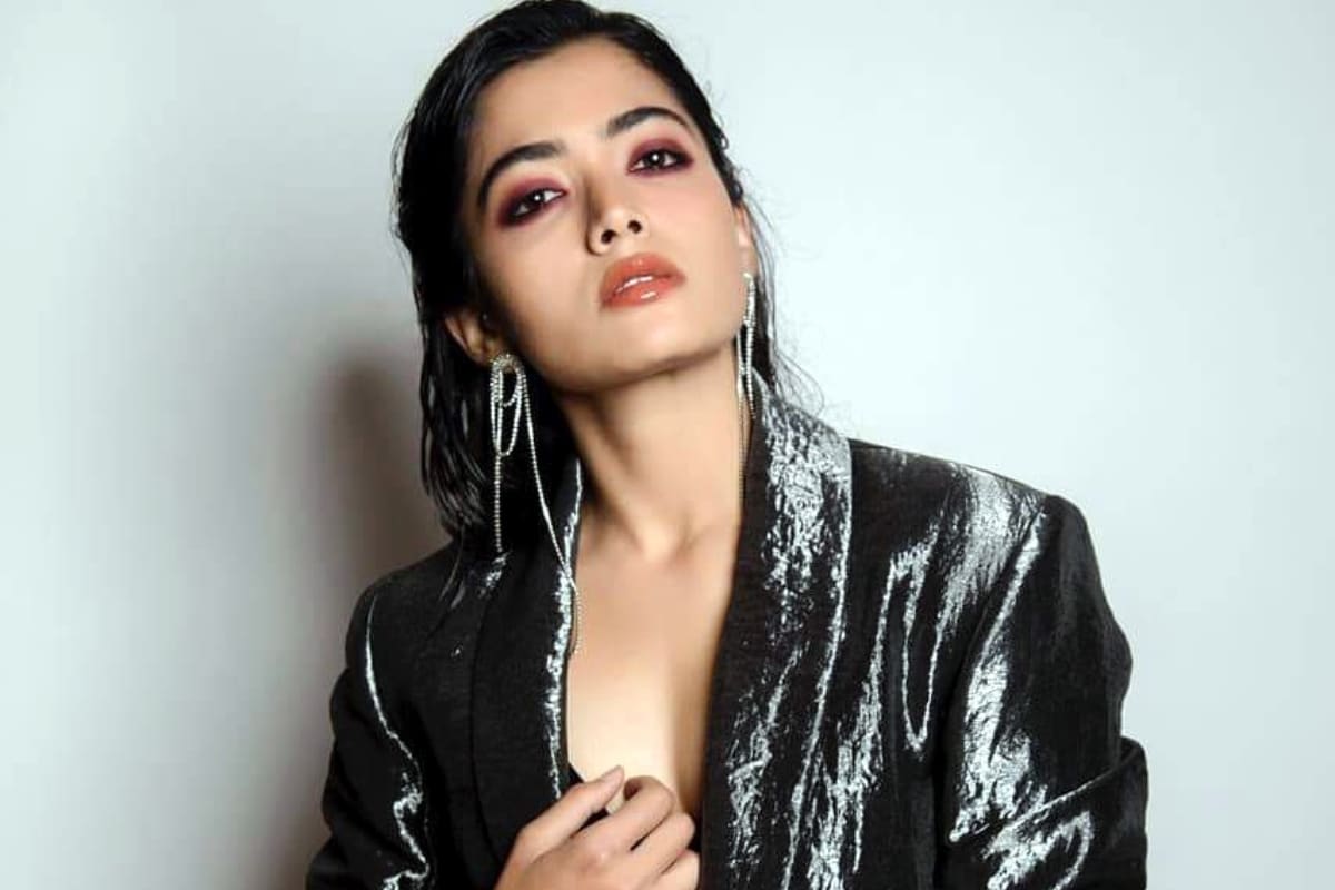 1200px x 800px - Rashmika Mandanna Is A Stunner, Diva Looks Sexy And Hot In Whatever She  Wears; See Pics
