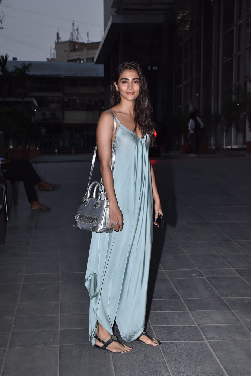 Pooja Hegde Keeps It Chic and Classic As Her Off-Duty Style, See ...