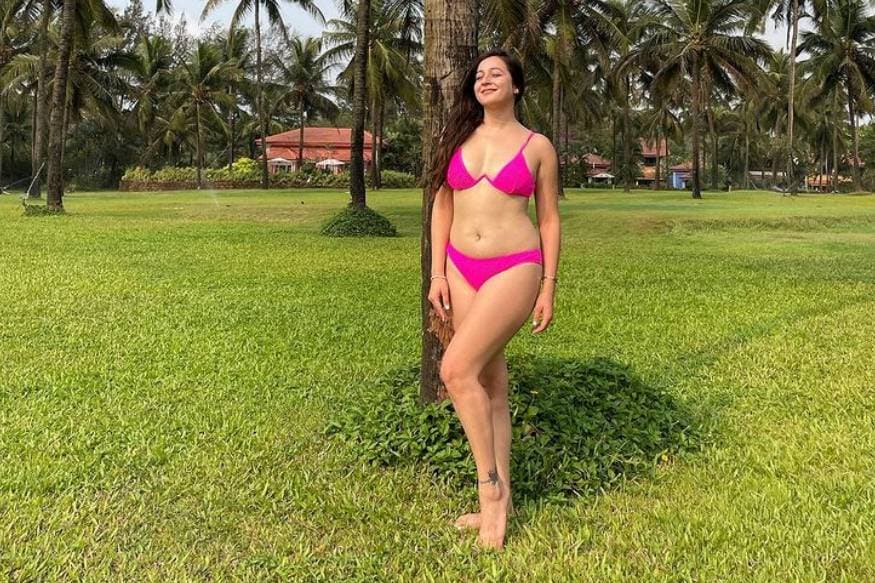 Priyal Gor Ki Sex Video - Qubool Hai 2.0' Actress Priyal Gor Stuns In Colourful Bikinis, See Her Bold  Photos - News18