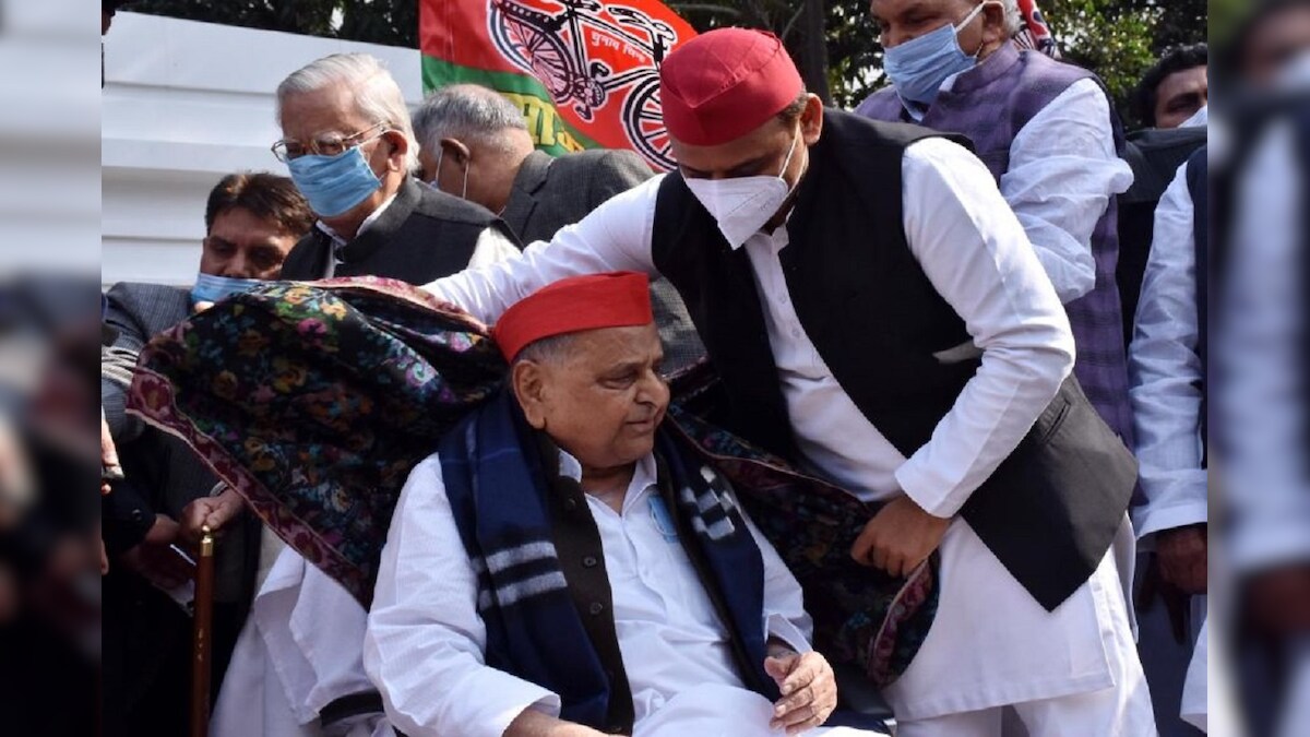 Vaccine Numbers Up in Yadav Bastions After Mulayam Singh Yadav Takes Jab, Akhilesh Makes U-Turn