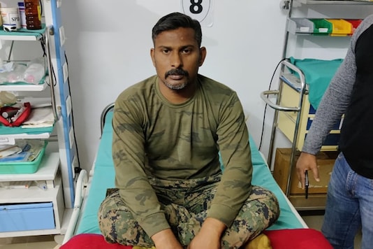 CRPF Soldier Rakeshwar Singh Manhas Speaks to Family After His Release from Naxals' Captivity