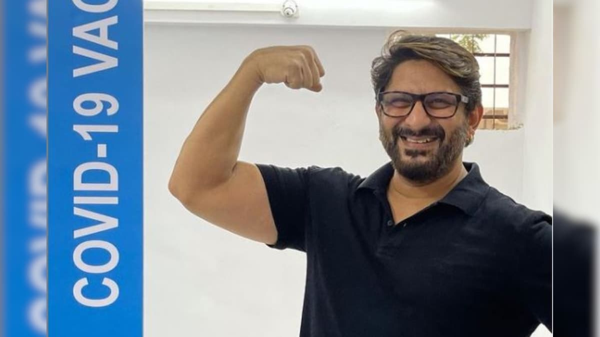 Arshad Warsi Gets the Jab, Says 'Vaccine Lagao Immunity Badhao'