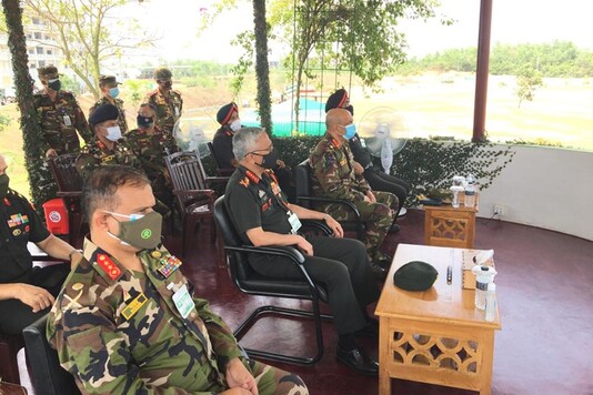 General MM Naravane visited interacted with the officers of Bangladesh Army. (Image: Twitter/@adgpi)