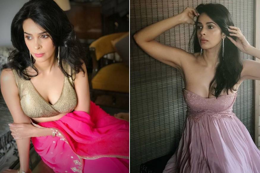 Mallika Sherawat Looks Hot As Actress Flaunts Desi Avatar In Saree, See  Pics - News18