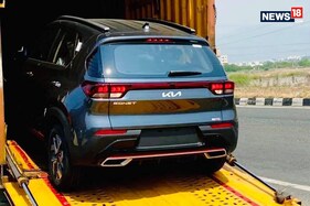 Kia Sonet with New Brand Logo Spotted Arriving at Dealerships, Here's How it Looks