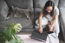 Liven Up Your Home Office With These Indoor Plants