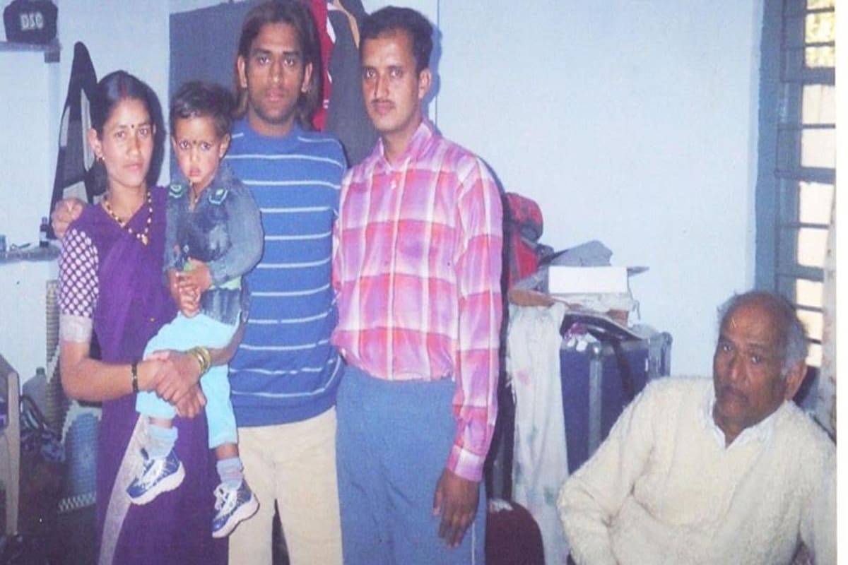 Who are MS Dhoni's Parents - Devki Devi and Pan Singh; All You Need to Know