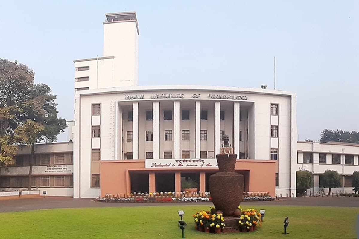 IIT Kharagpur Creates Device to Detect COVID-19 in 45 Mins, To Supply ...