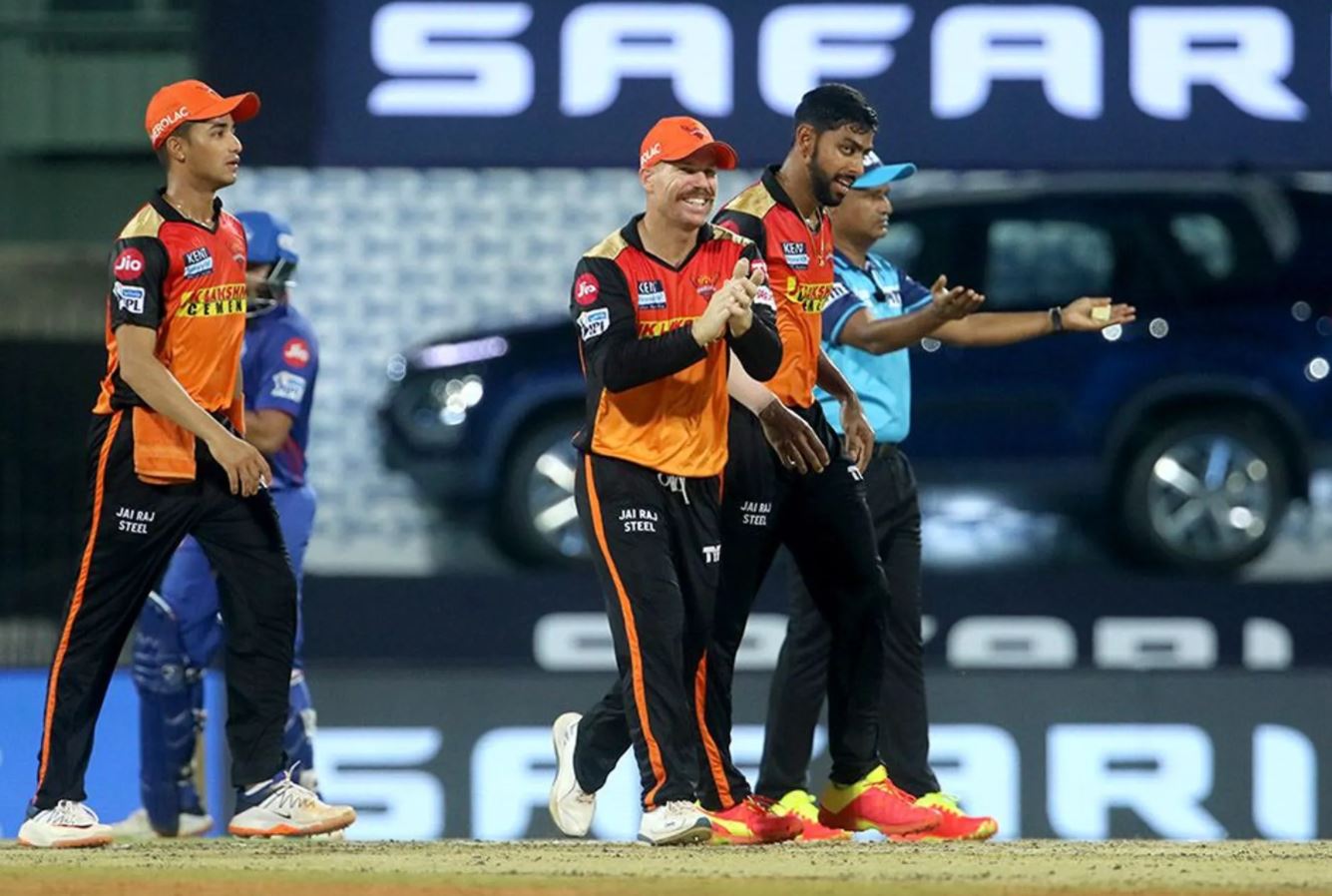 Vijay Shankar celebrates Shaw's wicket (Image: IPL/BCCI)