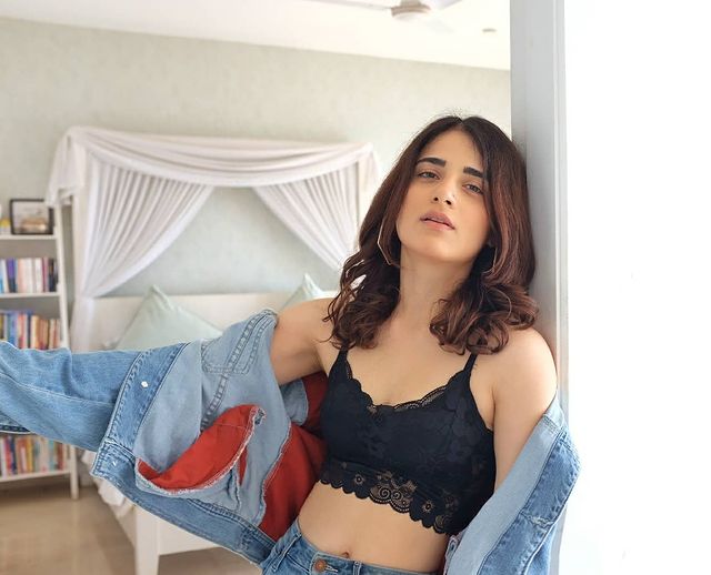640px x 518px - Radhika Madan Looks Sexy Yet Casual In Her Photos, See The Actress' Hottest  Pics Ever