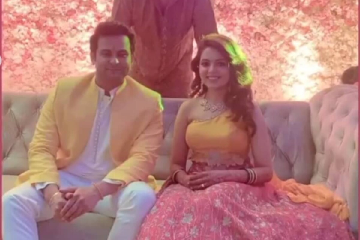 Popular comedian Sugandha Mishra, who recently tied the knot with Sanket  Bhosale, has landed in legal trouble. Phagwara police has filed ... |  Instagram