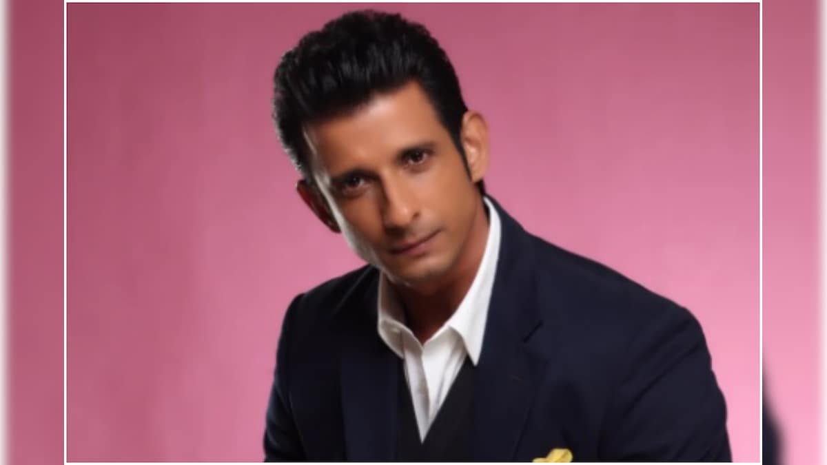 Happy Birthday Sharman Joshi: From 'Rang De Basanti' to '3 Idiots', Here're His 5 Best Movies