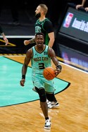 Graham Scores 24 As Hornets Rout Celtics 125-104