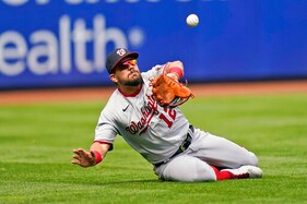 Walker Gets 1st Win For Mets, Who Take 2 Of 3 From Nationals