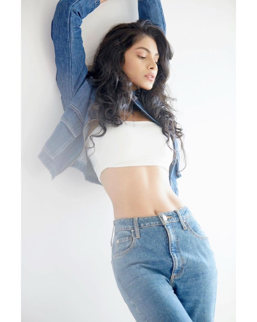 Lopamudra Raut Shares Hottest Throwback Photos, See The Diva's Gorgeous ...