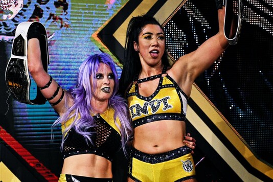 Candice LeRae and Indi Hartwell (Photo Credit: Twitter)