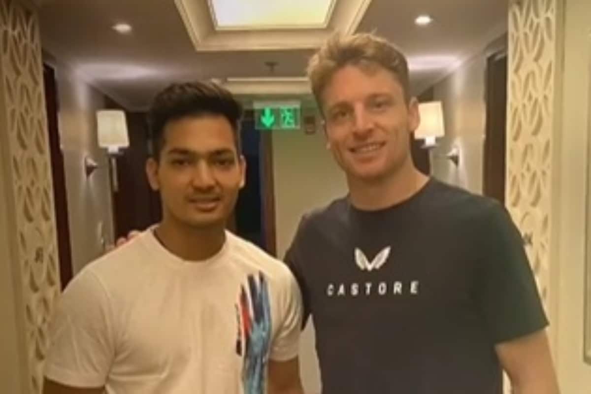 IPL 2021: Jos Buttler Has The Perfect Gift For Rajasthan Royals Teammate Anuj Rawat