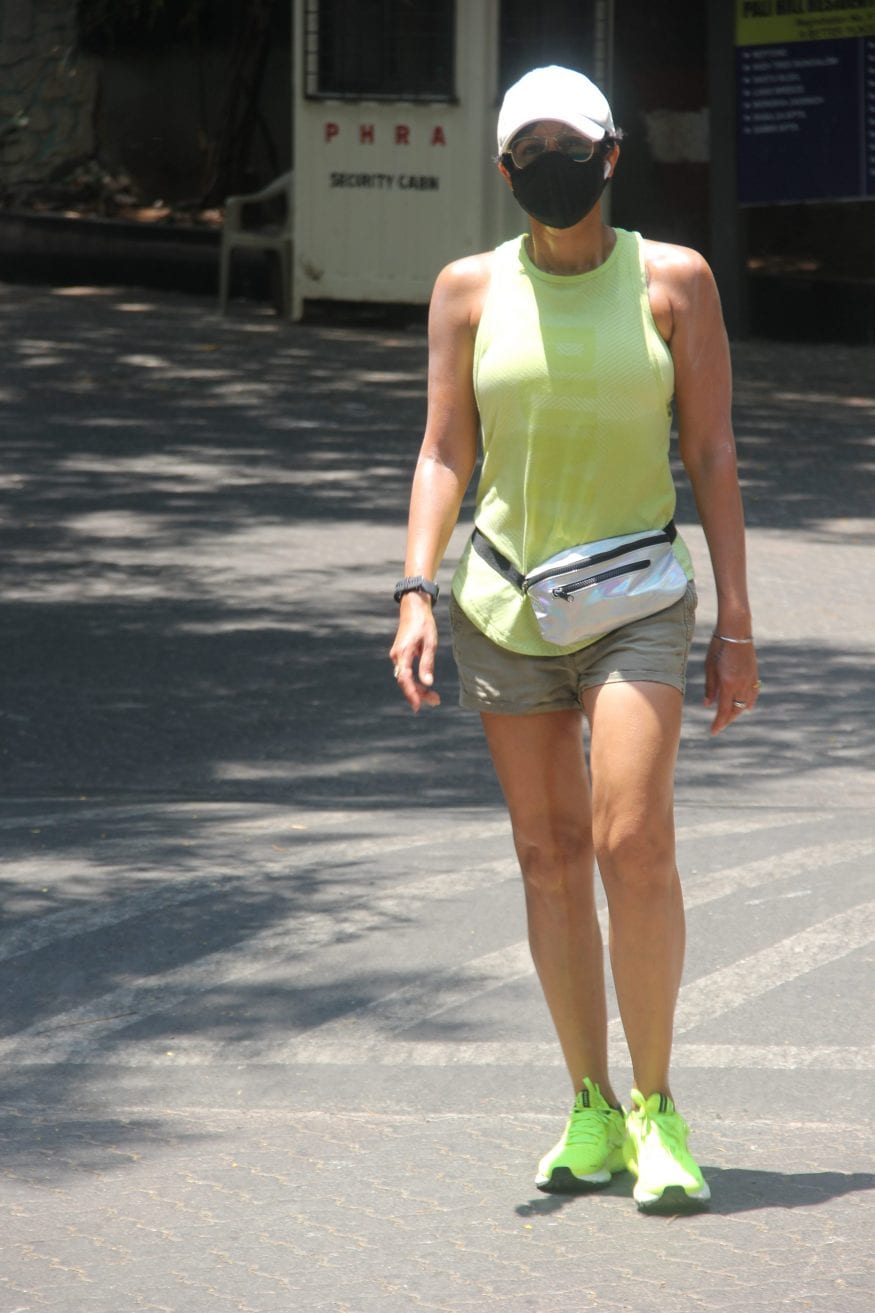 Mandira Bedi seen taking a walk. (Image: Viral Bhayani) Mandira Bedi seen taking a walk. (Image: Viral Bhayani)