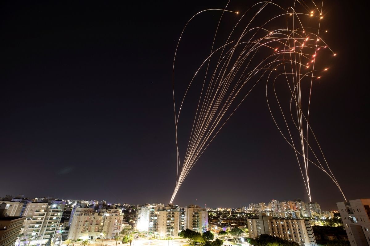 In Pictures Israel's Iron Dome AntiMissile System Intercepts Rockets