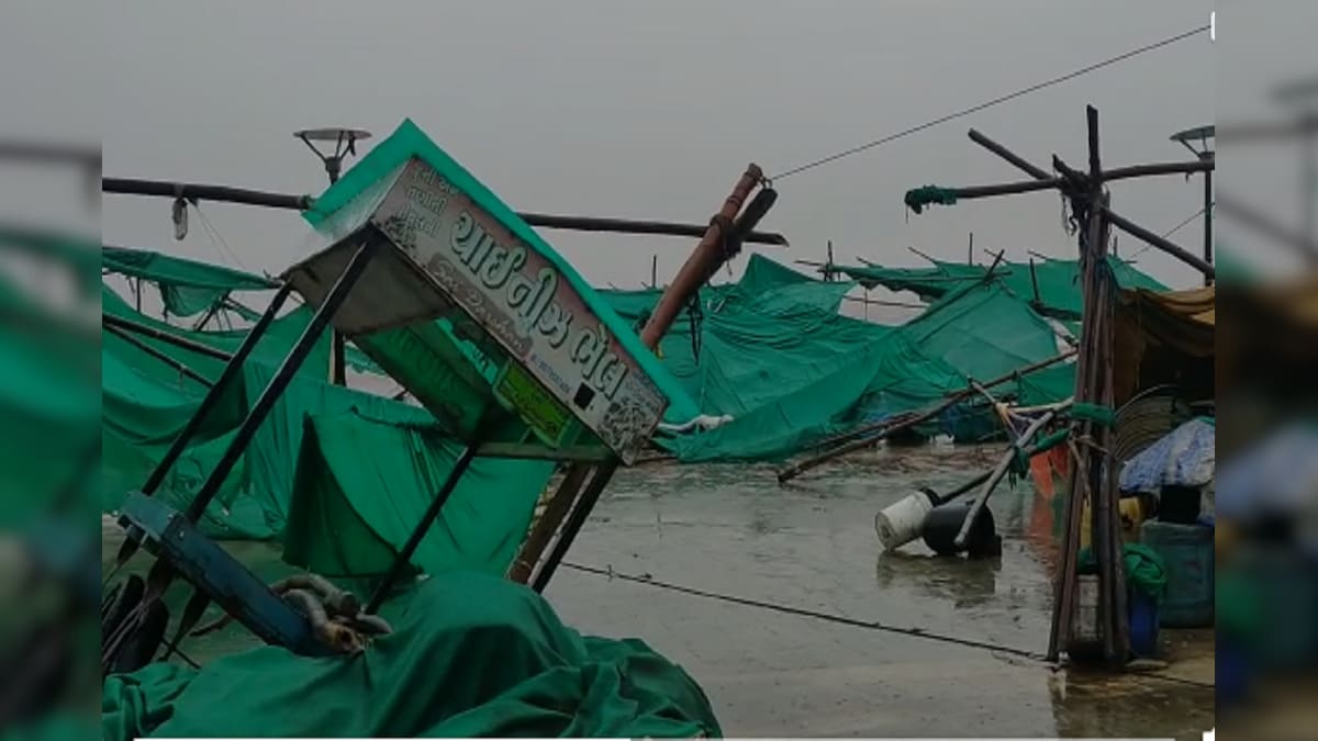 Cyclone Tauktae Makes Landfall in Gujarat's Saurashtra Region; 6 Dead in Maharashtra