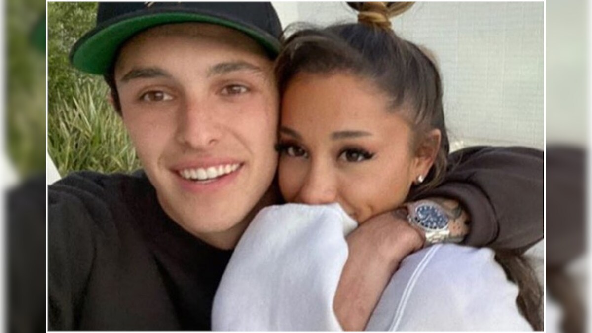 Ariana Grande Marries Real Estate Agent Boyfriend Dalton Gomez with Less Than 20 Guests