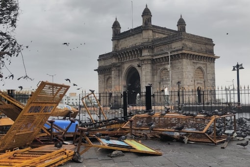 Visuals from Gateway of India as cyclone hits Mumbai.
