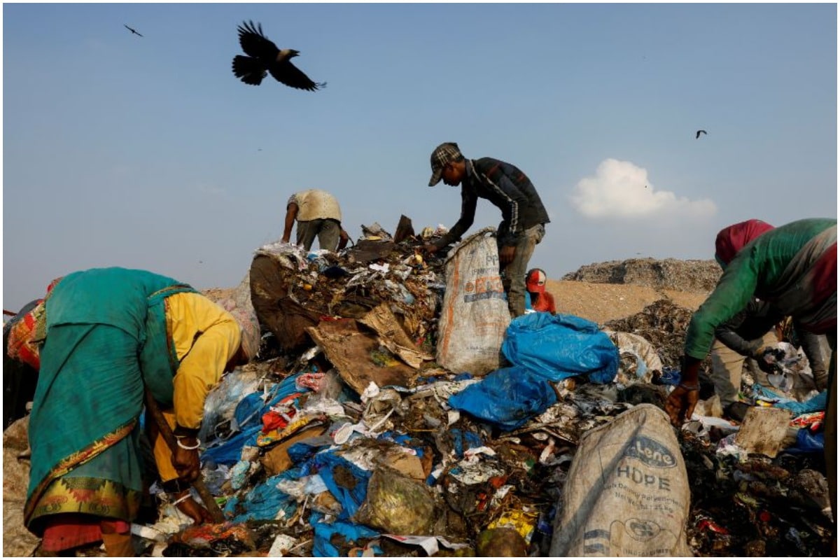 Read more about the article Pune Begin-up Creates Contactless Litter Selecting Machine to Maintain Sanitation Employees Protected from Covid-19