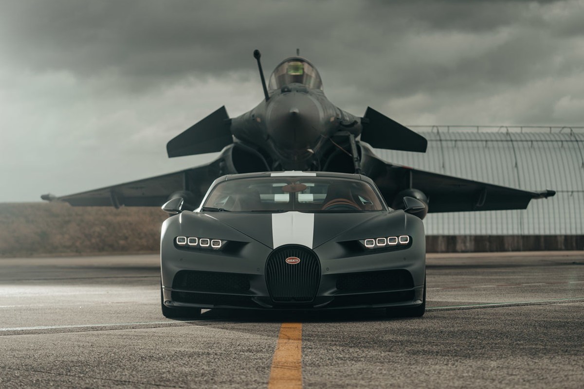 In Pics: Bugatti Chiron Sport Meets Dassault Rafale Marine, See Wallpaper-Worthy  Images of This Mighty Crossover