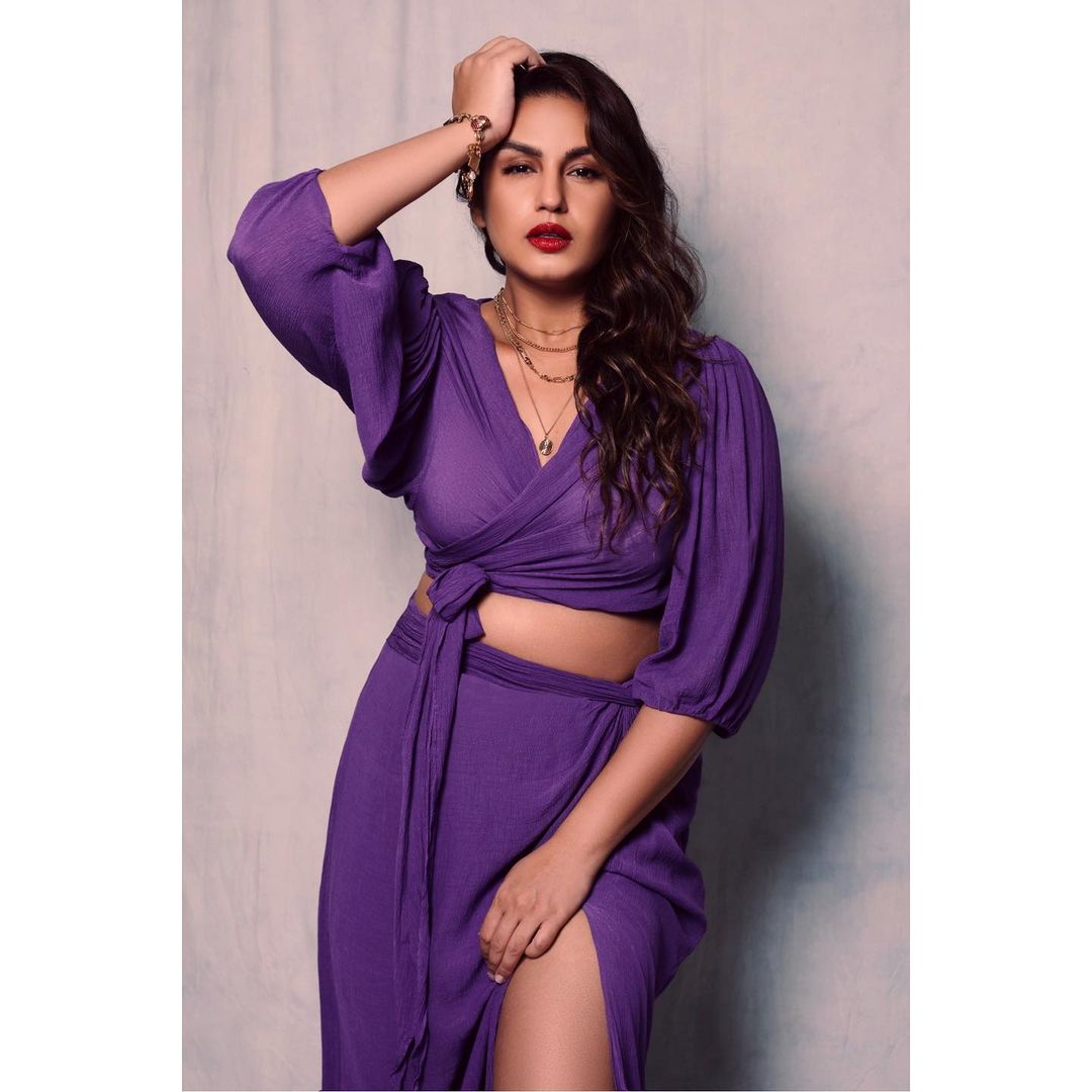Huma Qureshi Looks Like A Dream In Sexy Purple Outfit See Diva S