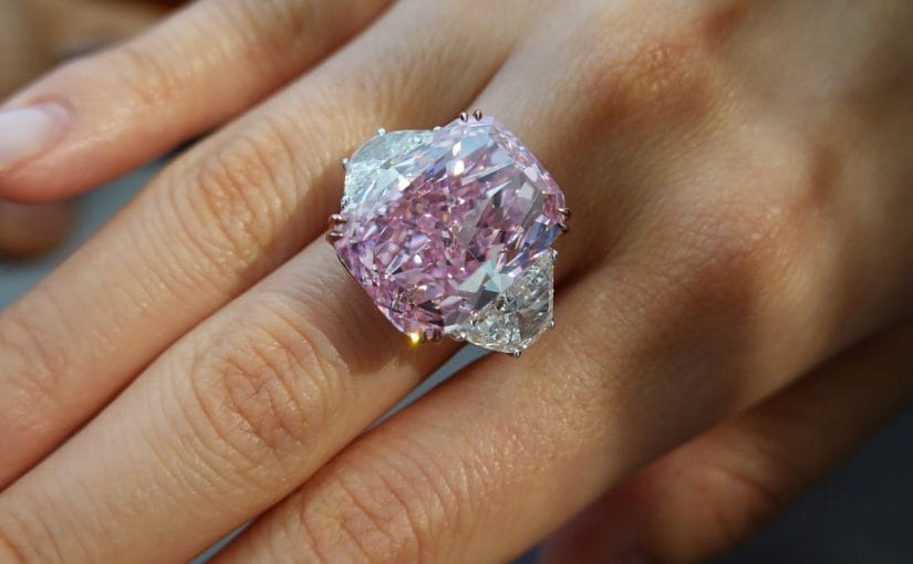 10 Carat Radiant Cut Pink Halo Three Stone VVS Moissanite Ring – Leyloon  Jewelry
