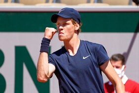French Open 2021: Jannik Sinner Saves Match Point En Route to Second Round