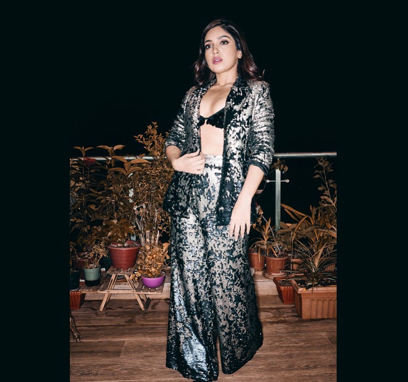  Bhumi Pednekar looks sexy and hot as she poses for her fans. (Image: Instagram)