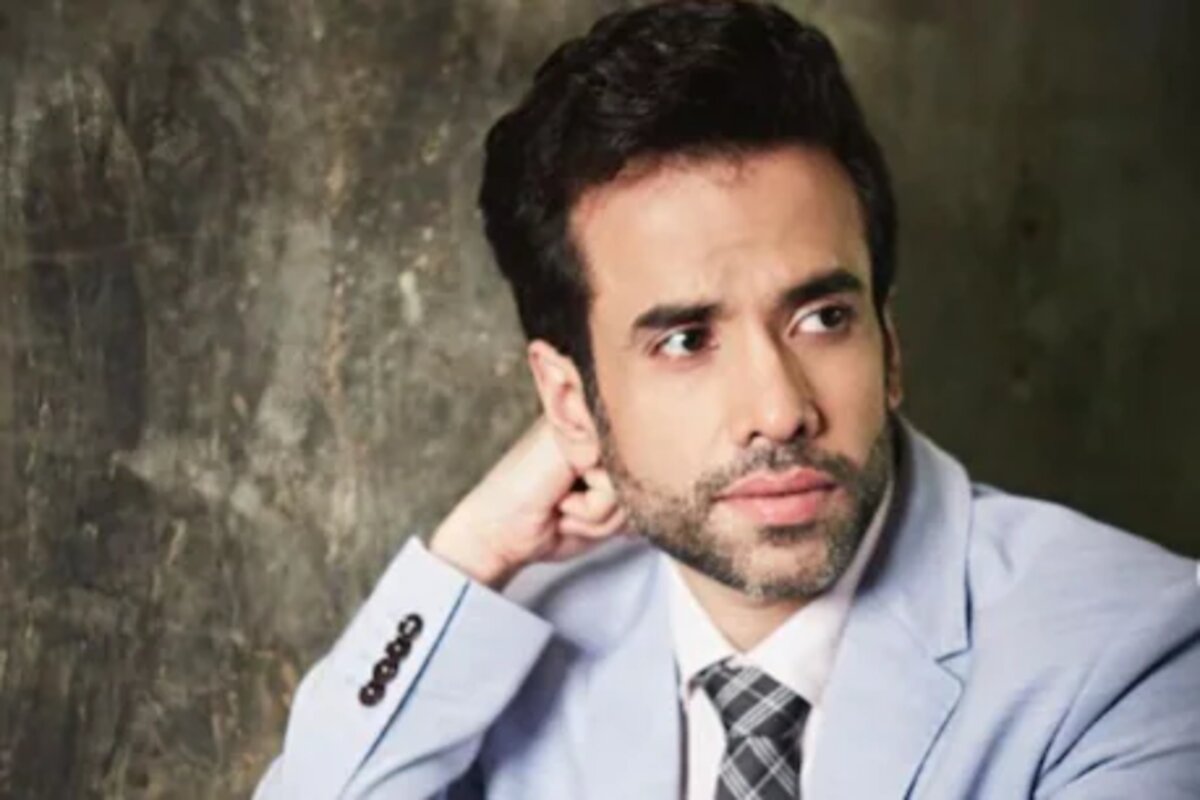 Happy As A Single Parent: Tusshar Kapoor Says He May Never Get Married ...