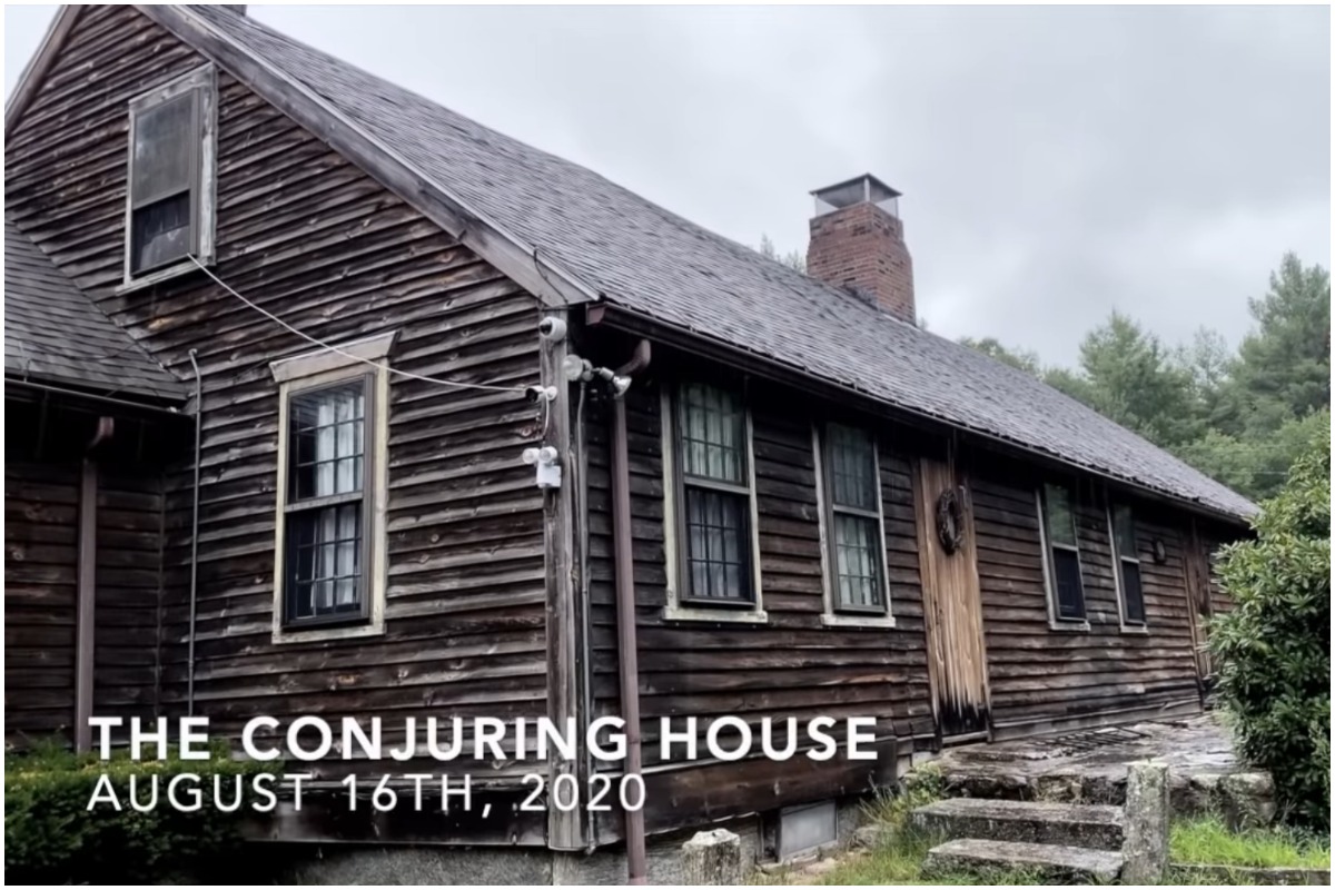 Us Family Living In Haunted House From The Conjuring Says Paranormal Activity Still Exists