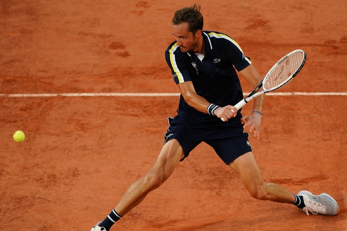French Open 2021 Medvedev / French Open Medvedev, Serena enter third