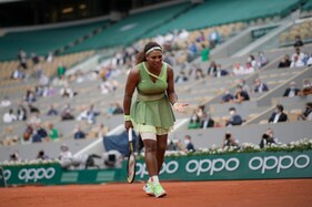 French Open 2021: Serena Williams Powers into Fourth Round to Boost Record Hopes