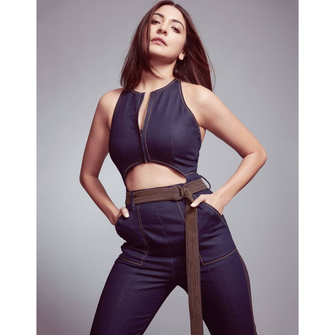  Anushka Sharma looks chic in the denim cutout jumpsuit. (Image: Instagram)