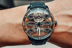 In Pics: Aston Martin and Girard-Perregaux Partner, Launch Limited-Edition Watch Worth Rs 1.07 Crore In Pics: Aston Martin and Girard-Perregaux Partner, Launch Limited-Edition Watch Worth Rs 1.07 Crore