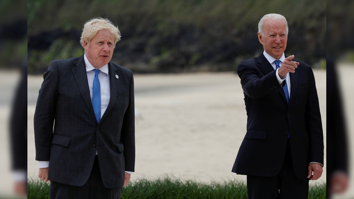 Joe Biden Gifts Boris Johnson Custom-Made $6,000 Bike, UK PM Gives a Photo Printed From Wikipedia